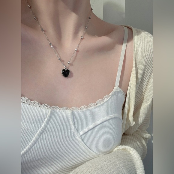 Fashionable Stainless Steel Necklace Color Changing Heart-Shaped Mood Pendant - Picture 11 of 14